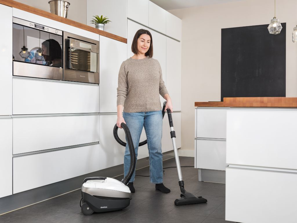 nilfisk-select-allergy-aspirateur-tra-neau-650-w-hepa image 5